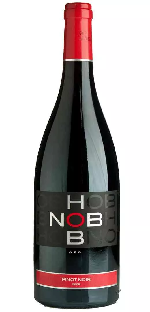 Hob Nob – Pinot Noir 750mL