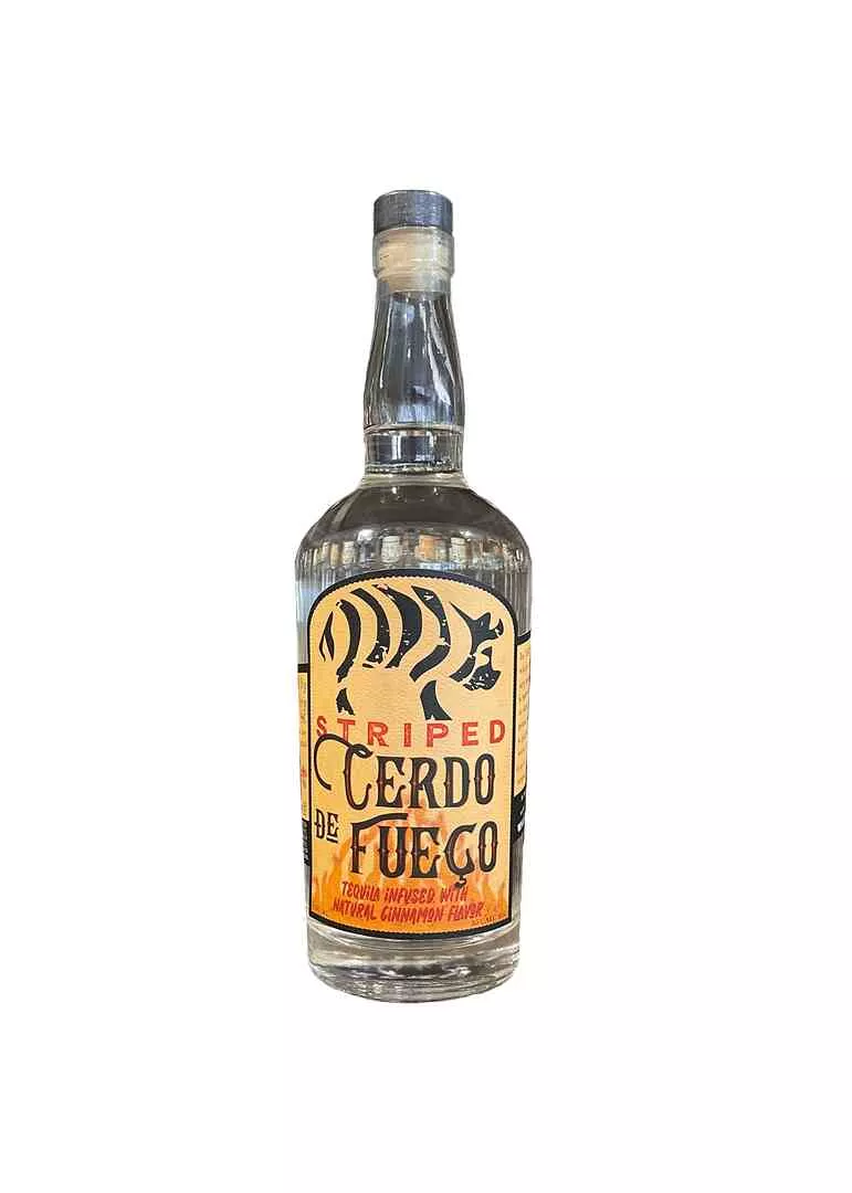 Striped – Cerdo De Fuego Teq 750mL